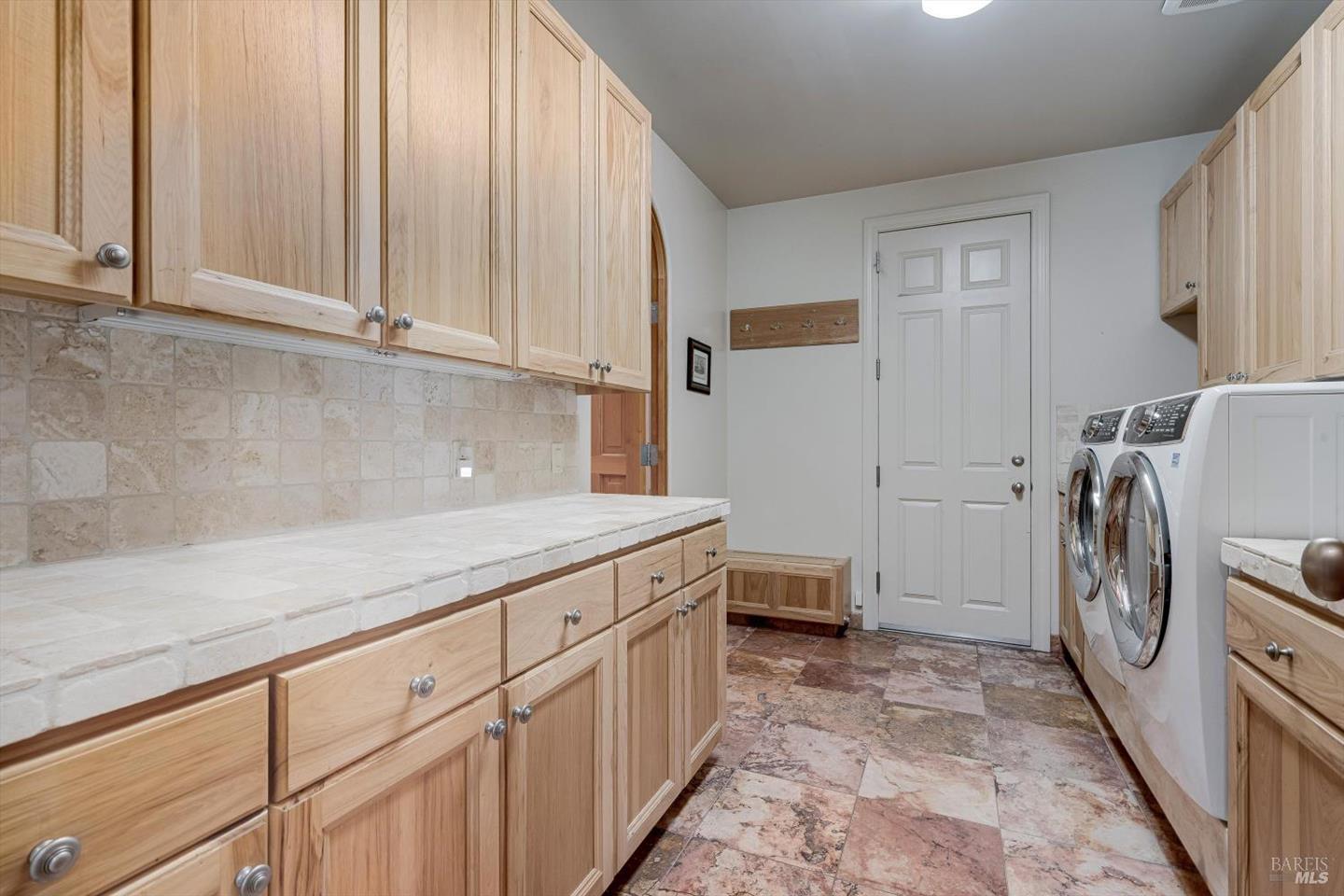 2420 Mountain Ranch Road photo 17