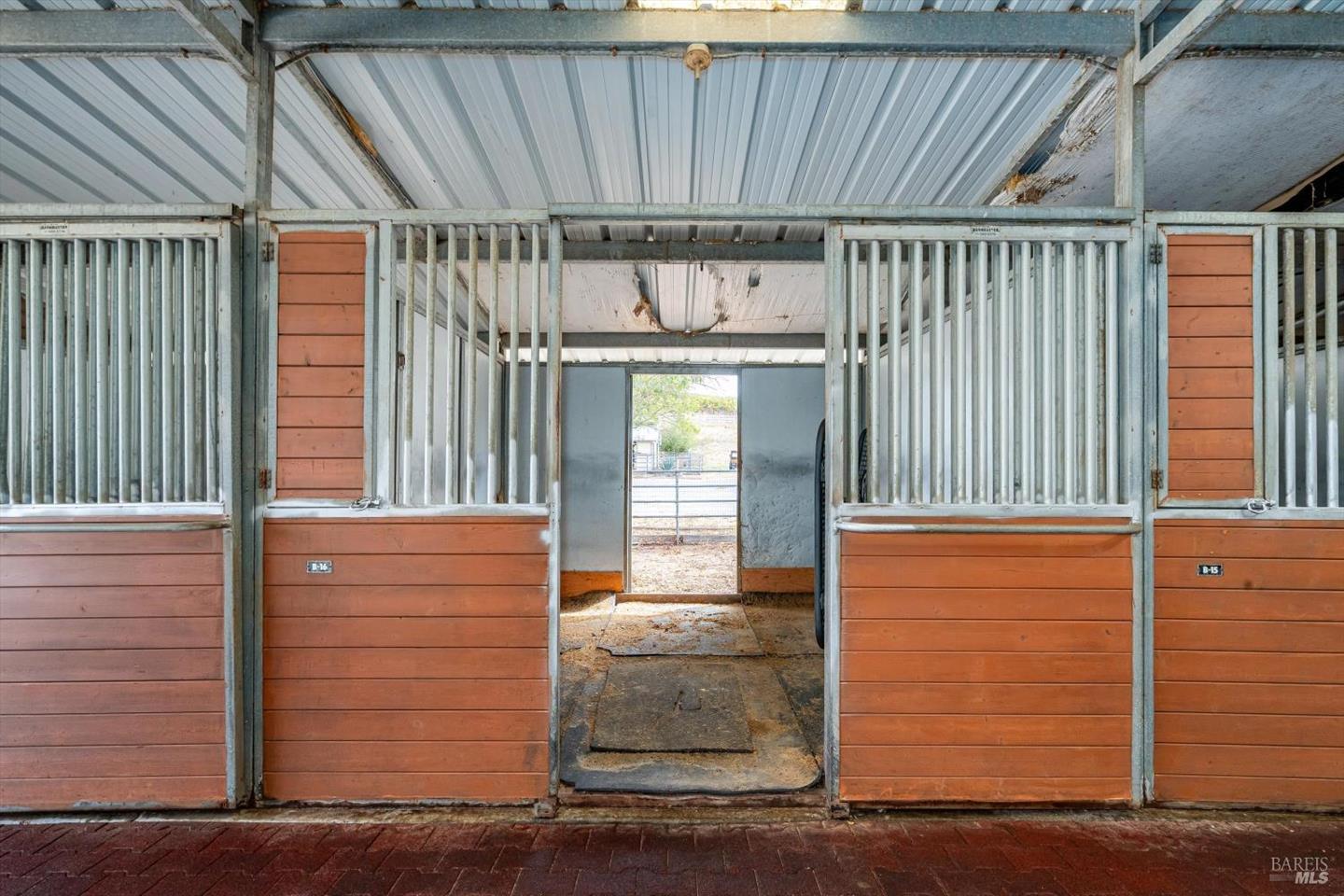 2420 Mountain Ranch Road photo 81