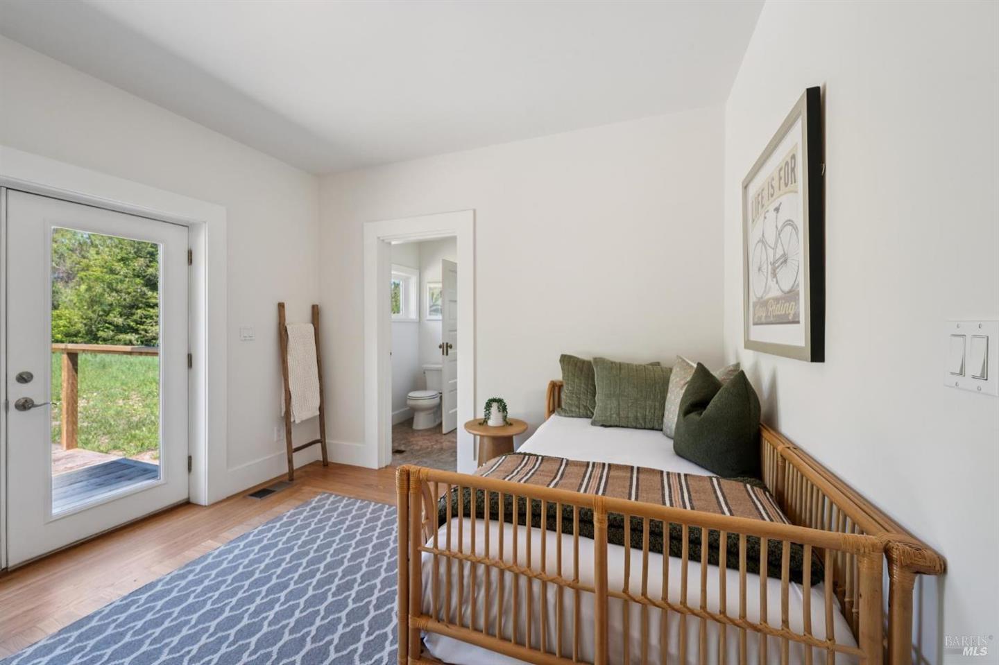 825 Cleveland Avenue photo 30