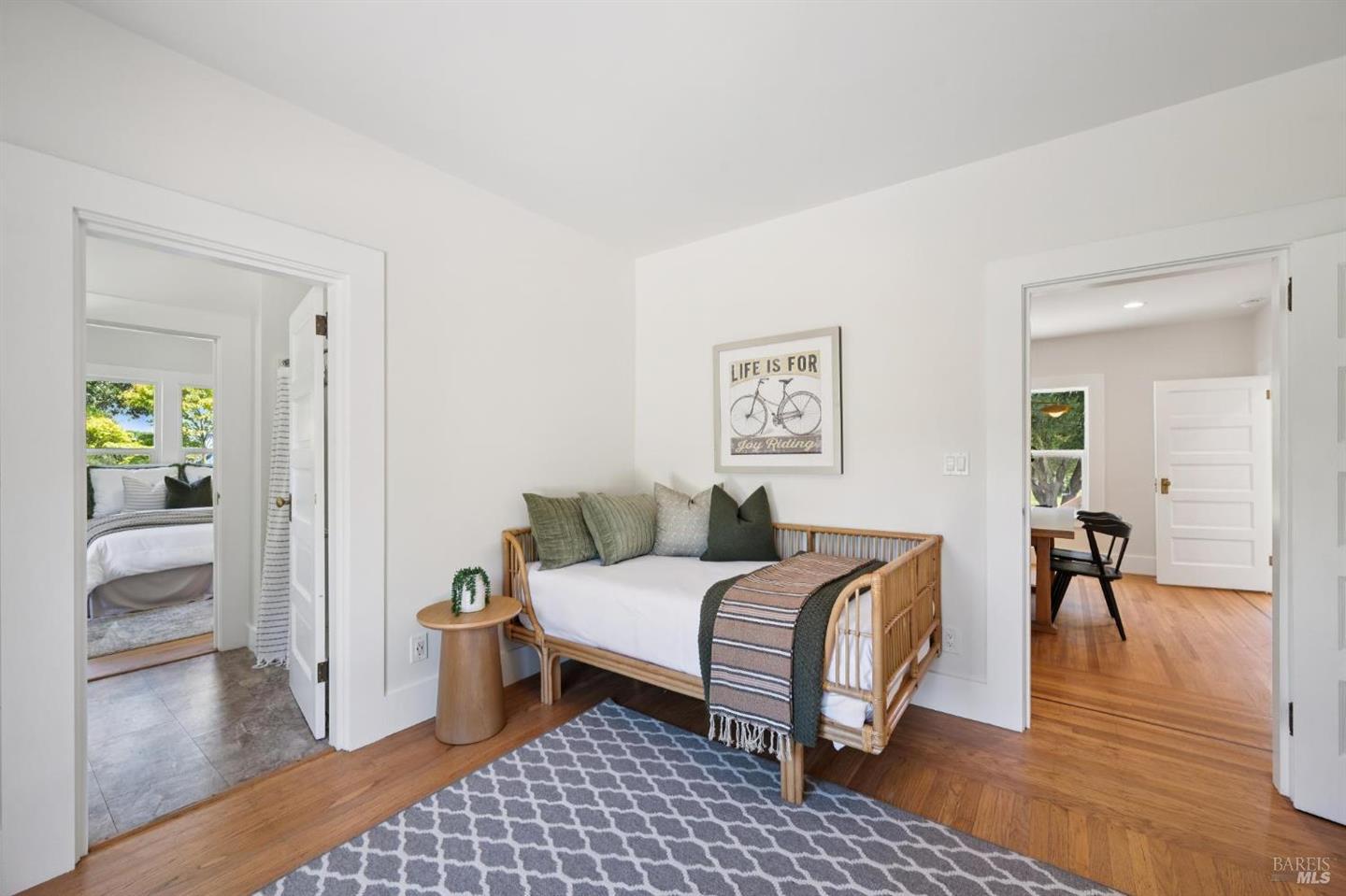 825 Cleveland Avenue photo 31