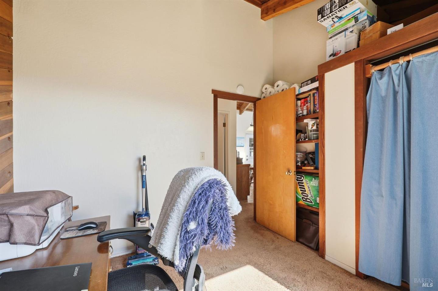 7470 Roblar Road photo 22