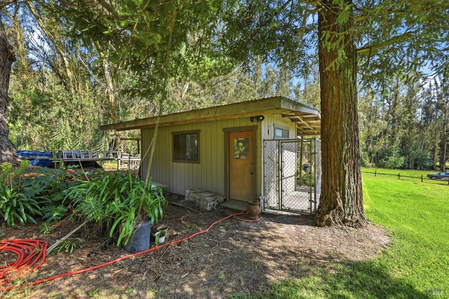 7470 Roblar Road photo 40