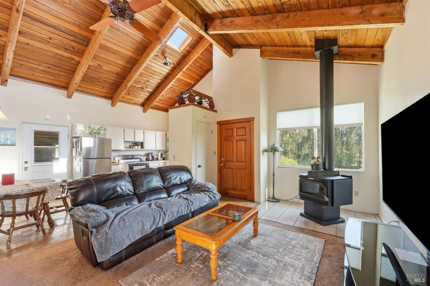 7470 Roblar Road photo 9