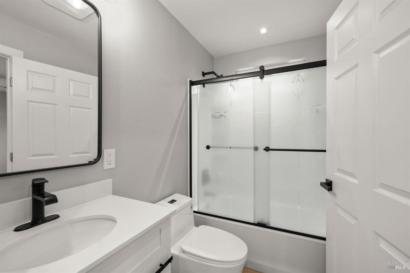 473 Orchard Lane photo 33