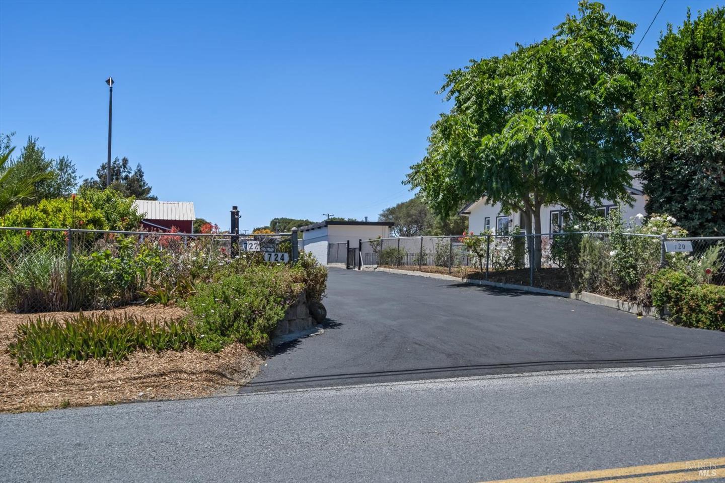 720 Liberty Road photo 39