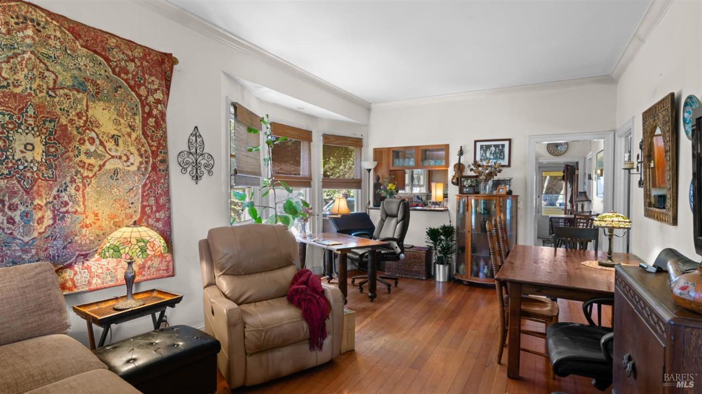4898 Bodega Avenue photo 17