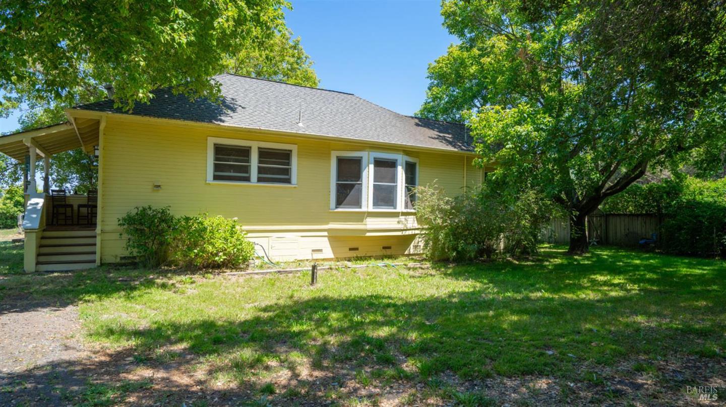 4898 Bodega Avenue photo 10