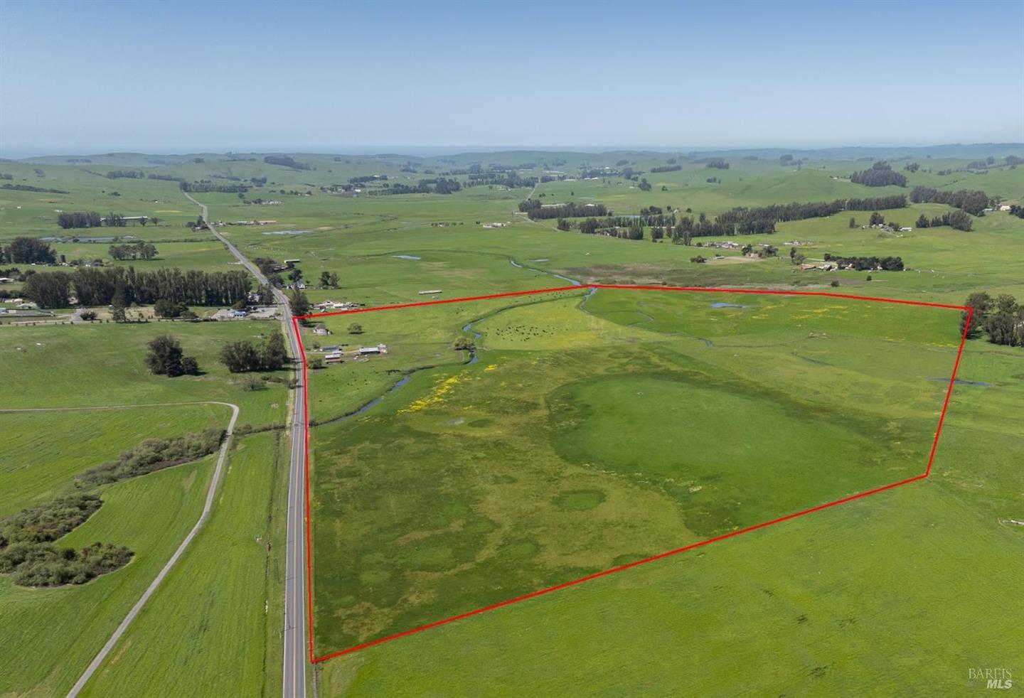 530 Tomales Road photo 2