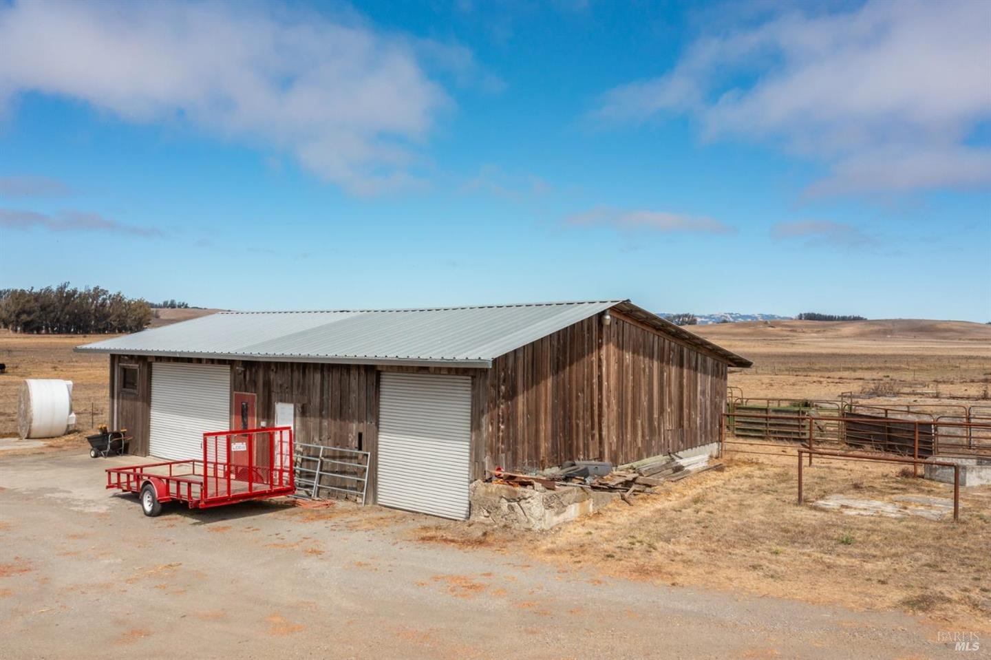 530 Tomales Road photo 16