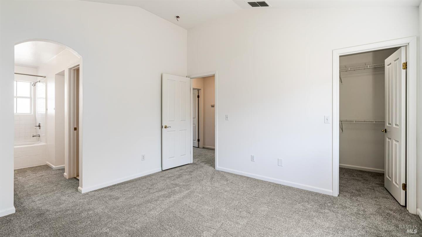1013 Warren Drive photo 23