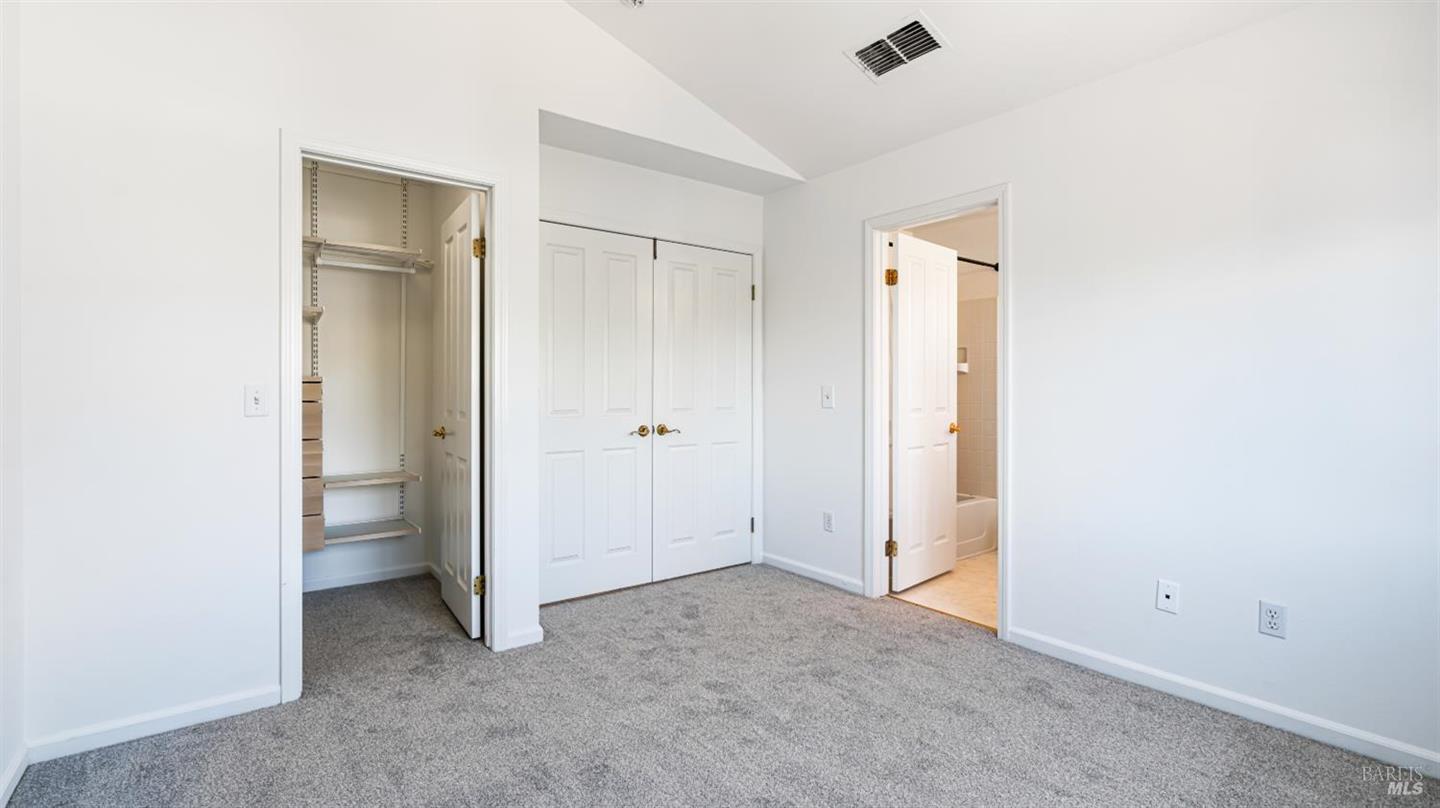 1013 Warren Drive photo 34