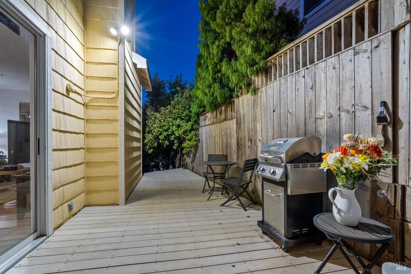 1073 Warren Drive photo 43
