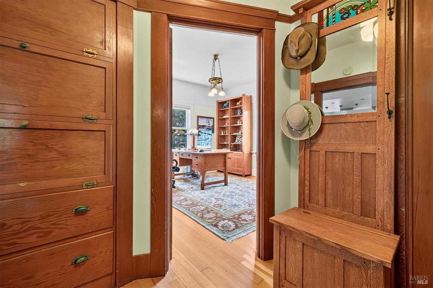 442 Marshall Avenue photo 35