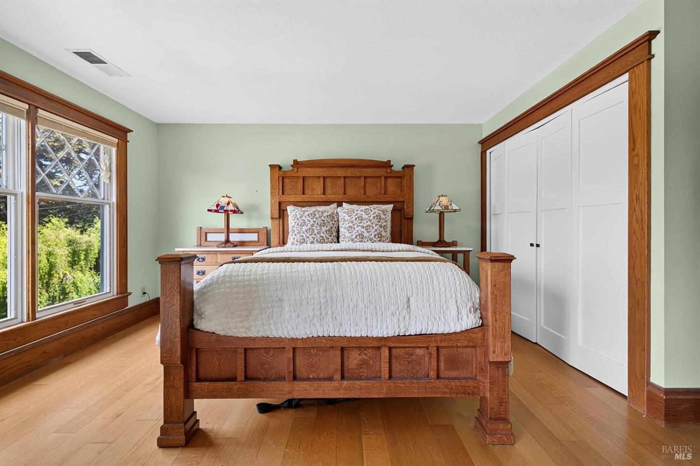 442 Marshall Avenue photo 58