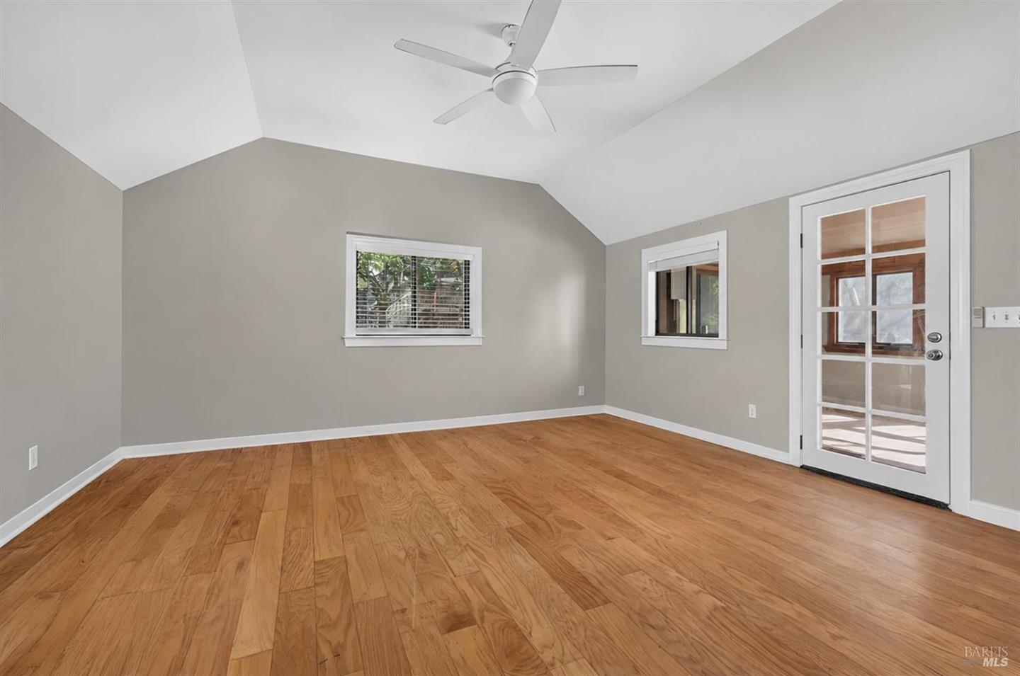 442 Marshall Avenue photo 82