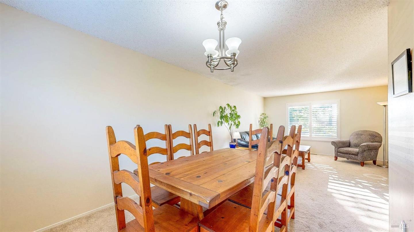 1702 Capistrano Drive photo 11