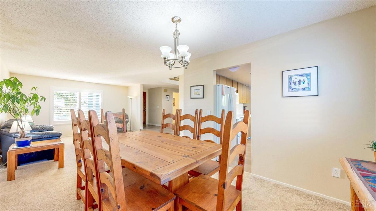 1702 Capistrano Drive photo 12