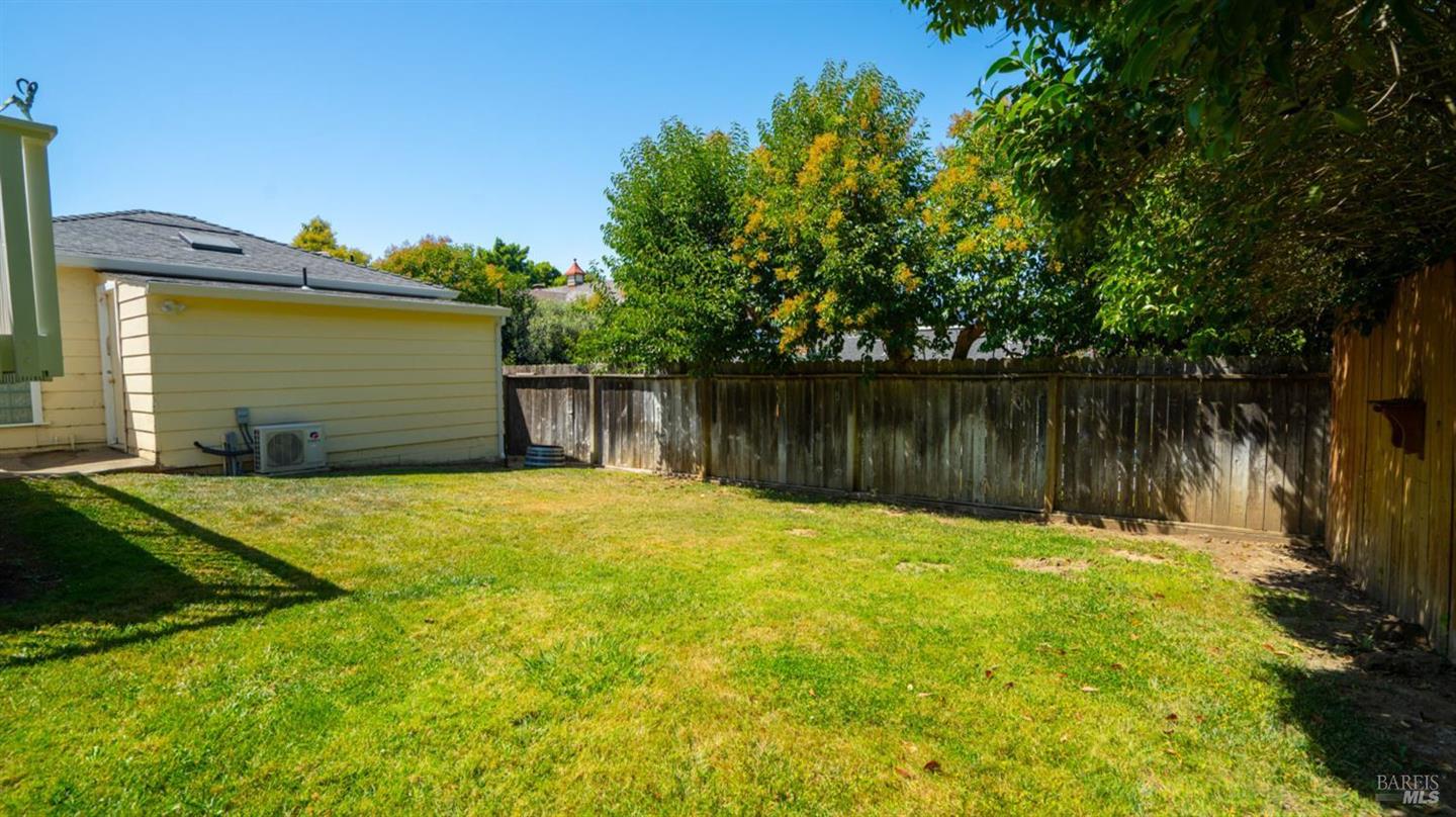 965 Phillips Avenue photo 30