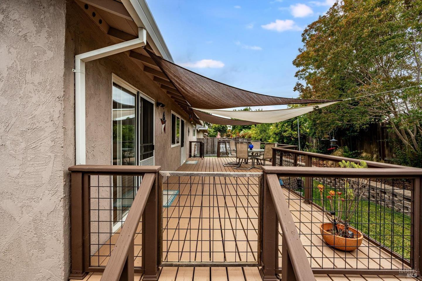 2076 Harrison Street photo 32