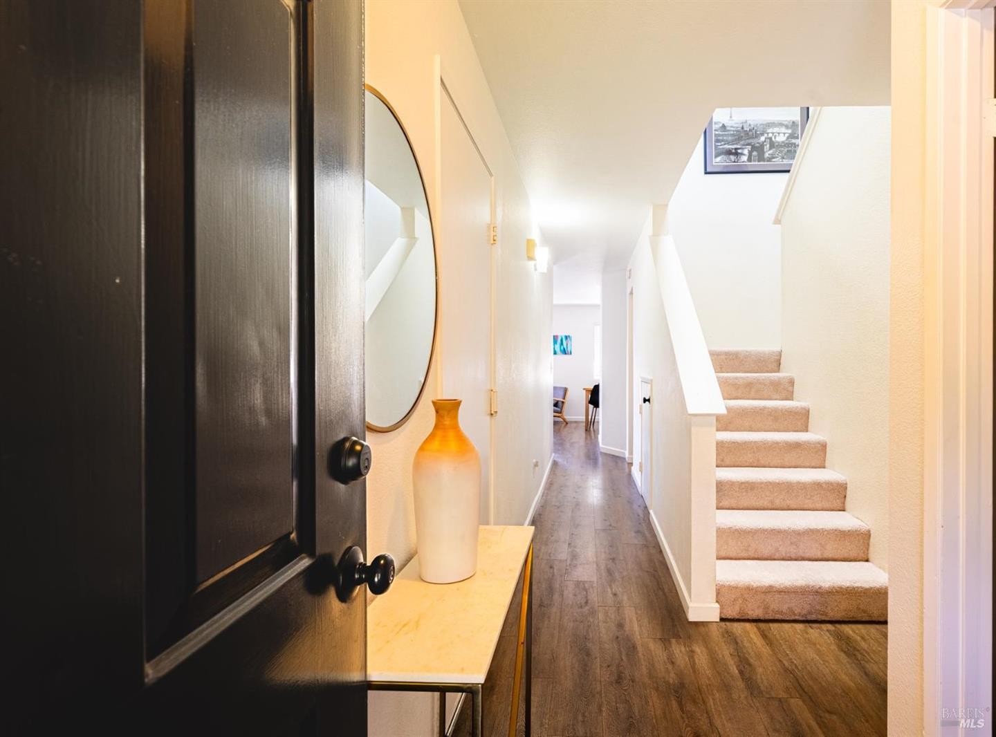 107 Acorn Drive photo 4