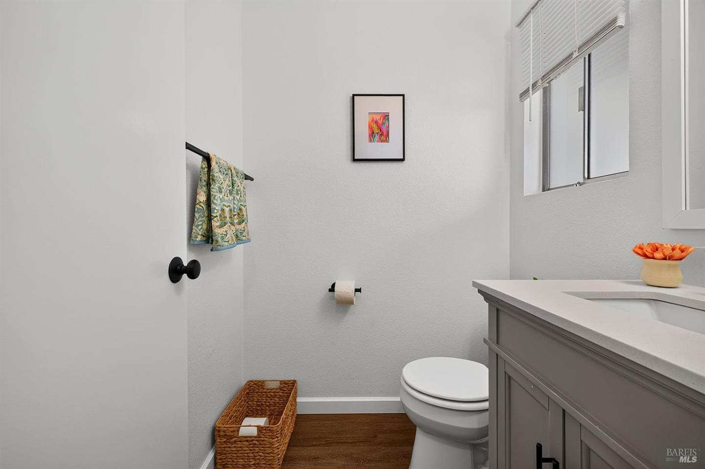 107 Acorn Drive photo 6
