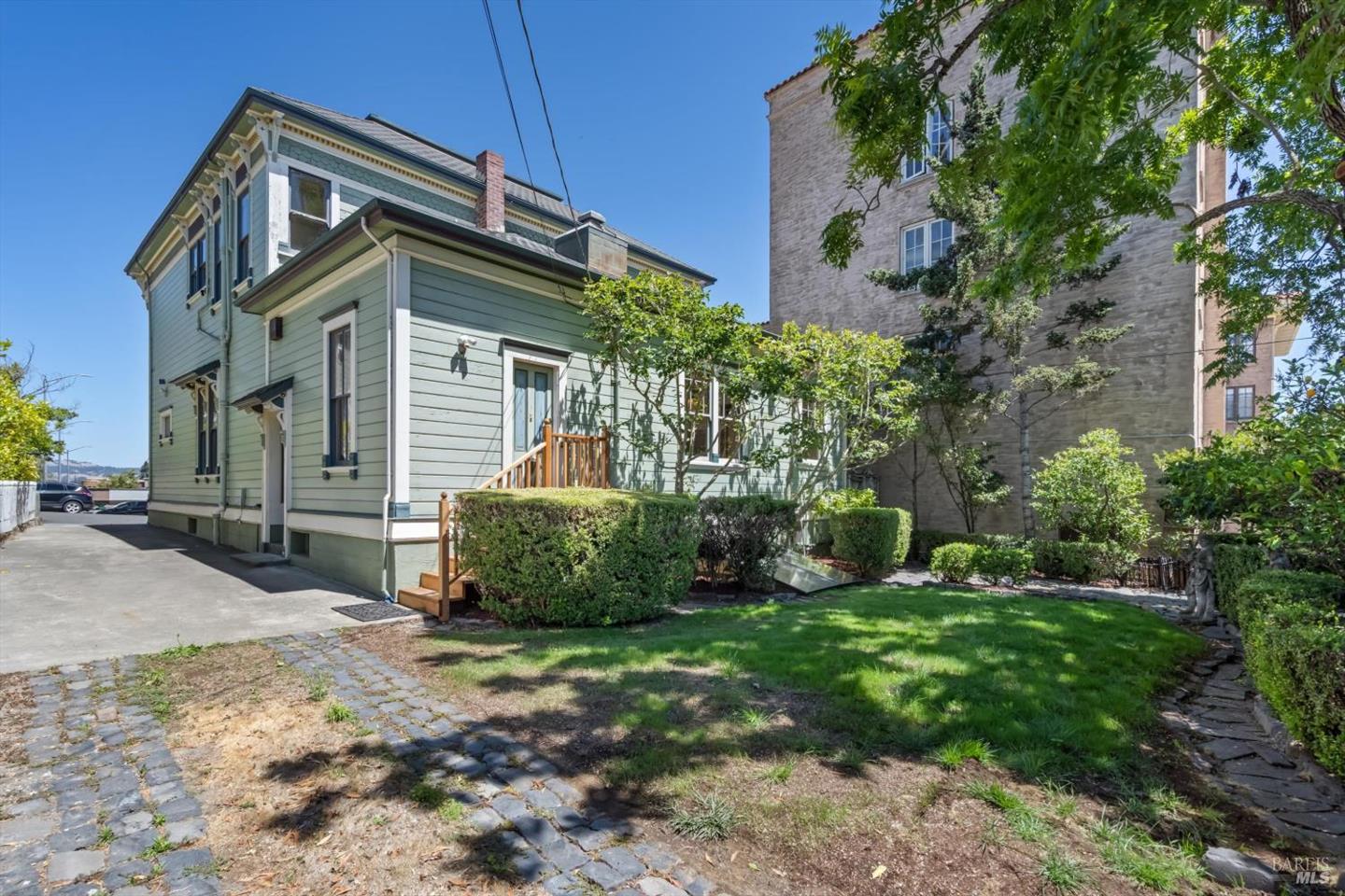 219 Kentucky Street photo 28