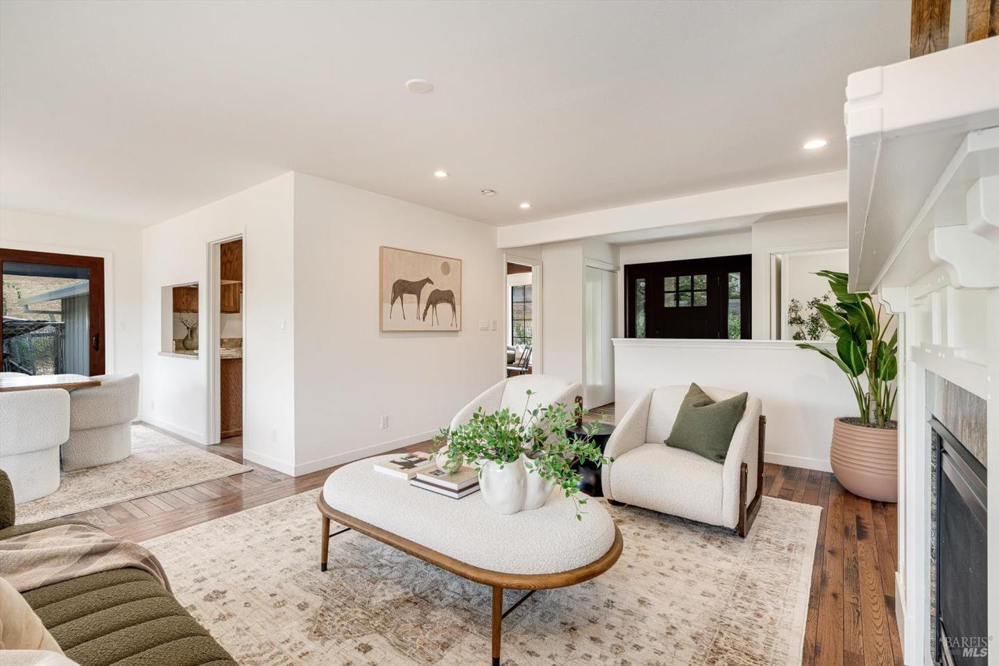 426 King Road photo 18
