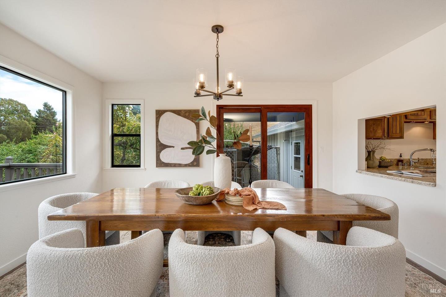 426 King Road photo 19