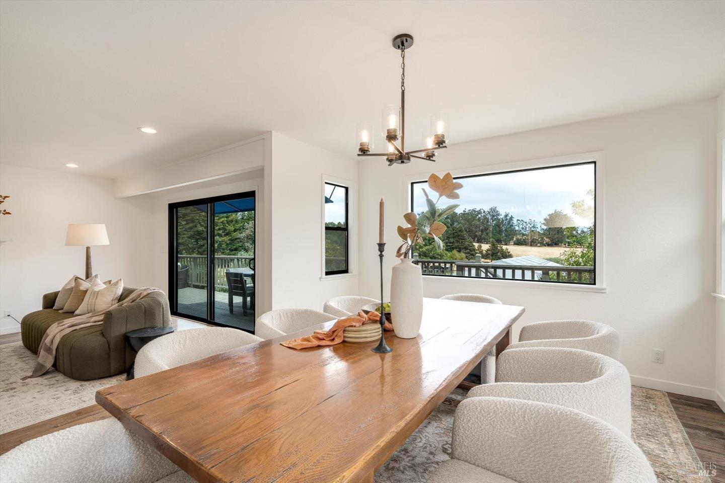 426 King Road photo 21