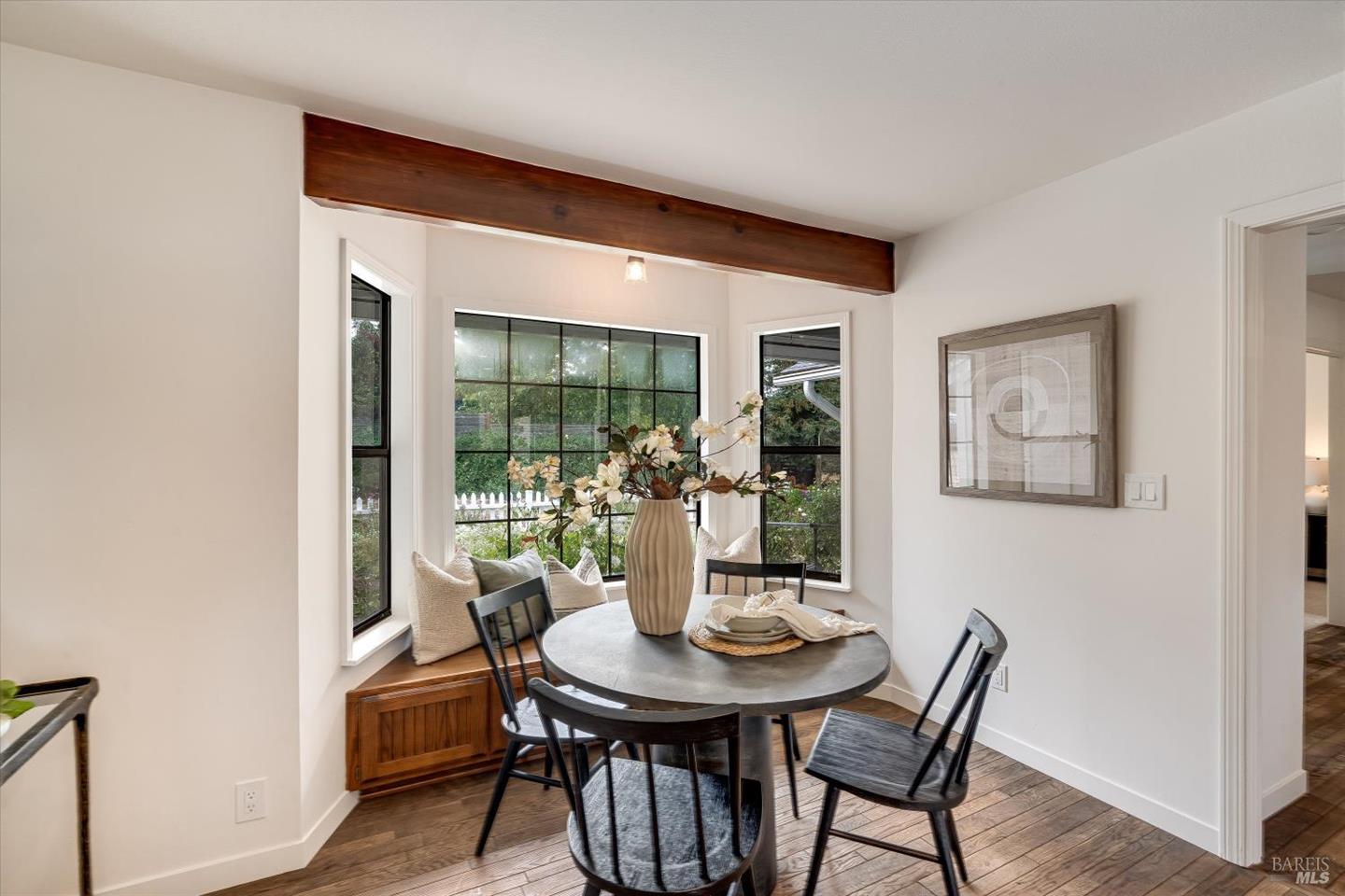 426 King Road photo 32