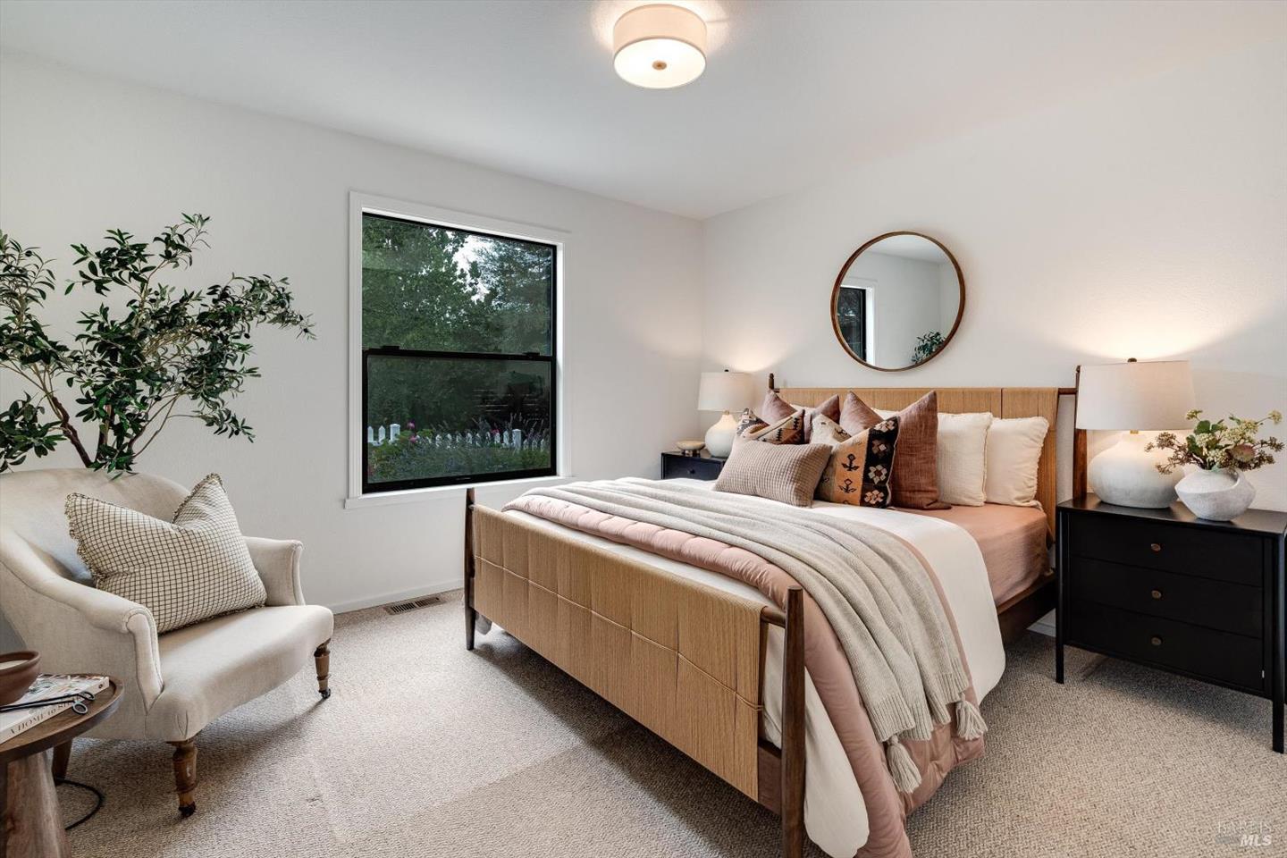 426 King Road photo 35