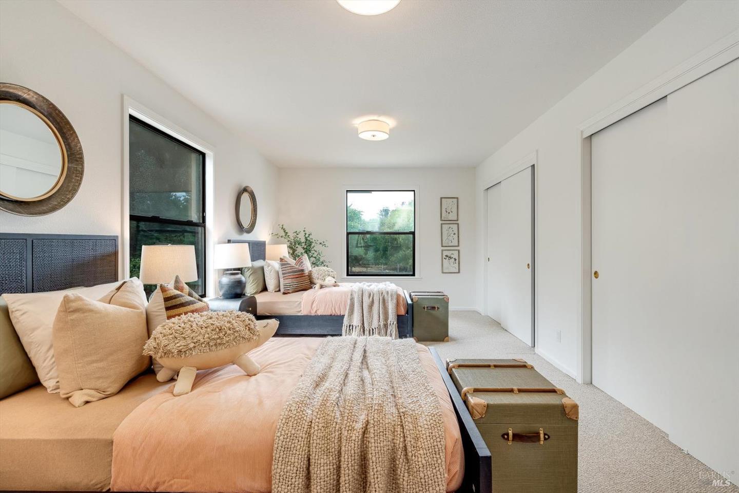 426 King Road photo 38