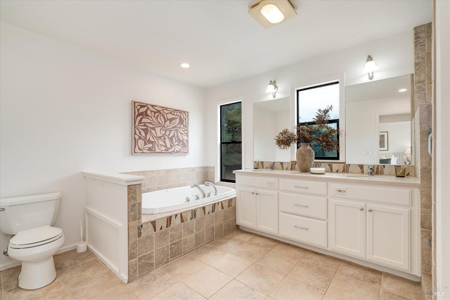 426 King Road photo 47