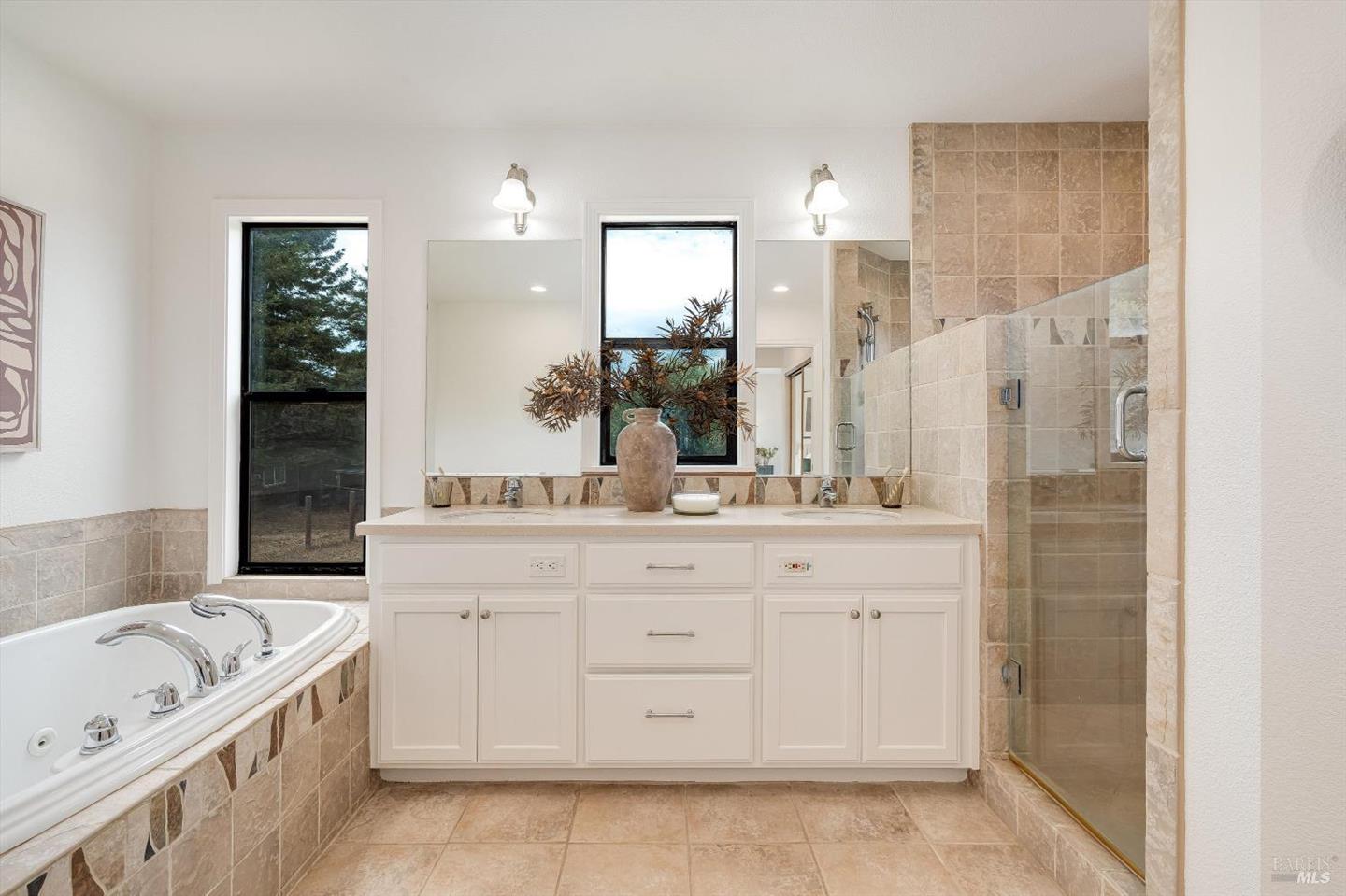 426 King Road photo 48