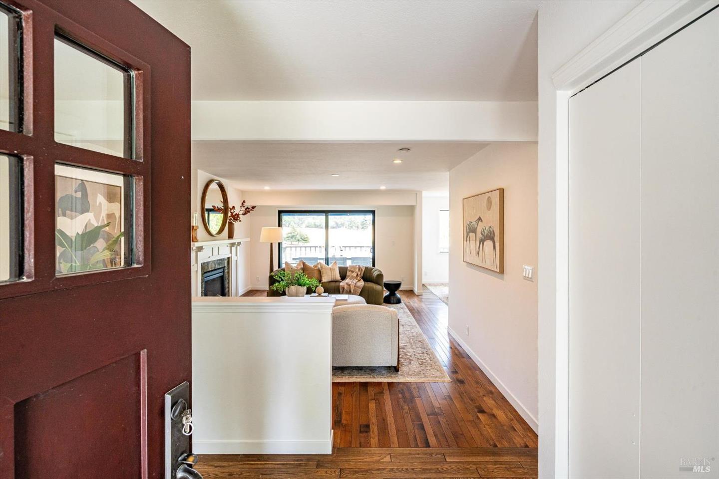 426 King Road photo 8
