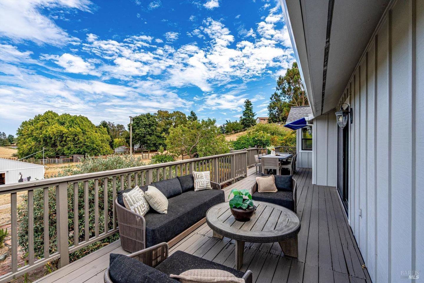 426 King Road photo 71