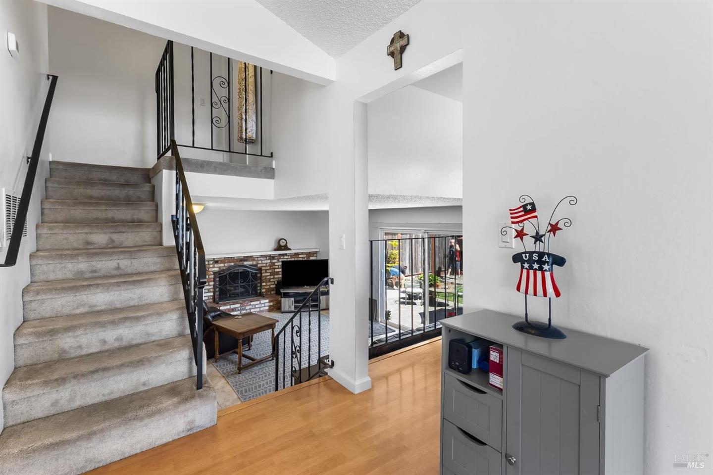 725 Park Lane photo 12