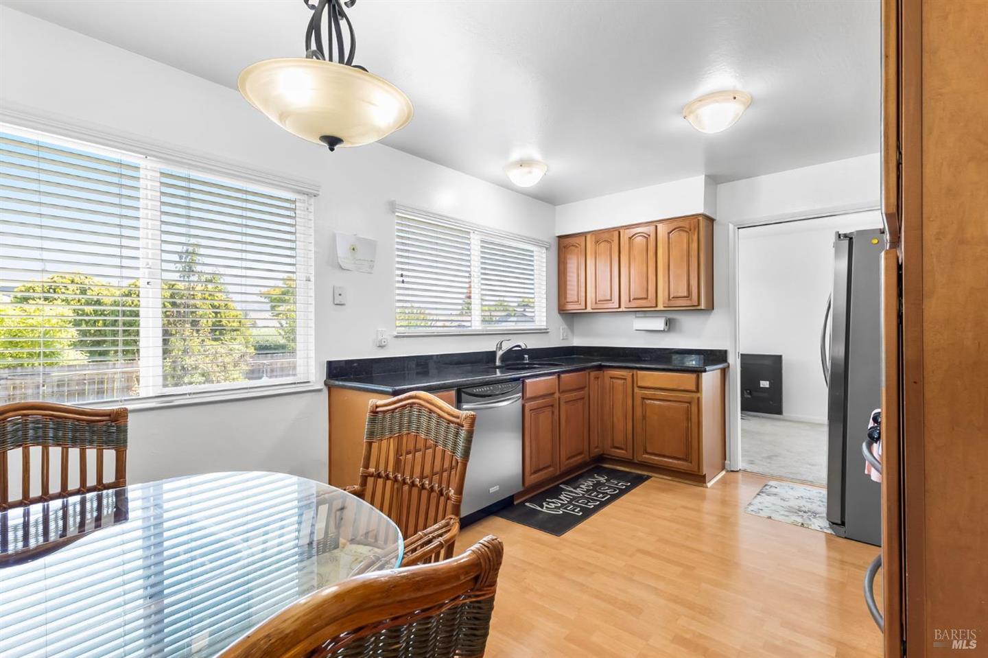 725 Park Lane photo 14