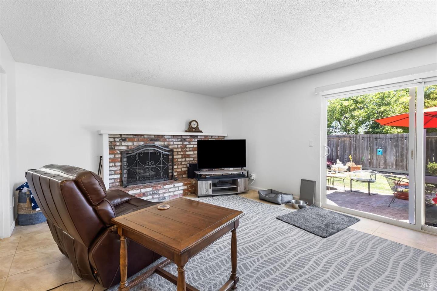 725 Park Lane photo 17