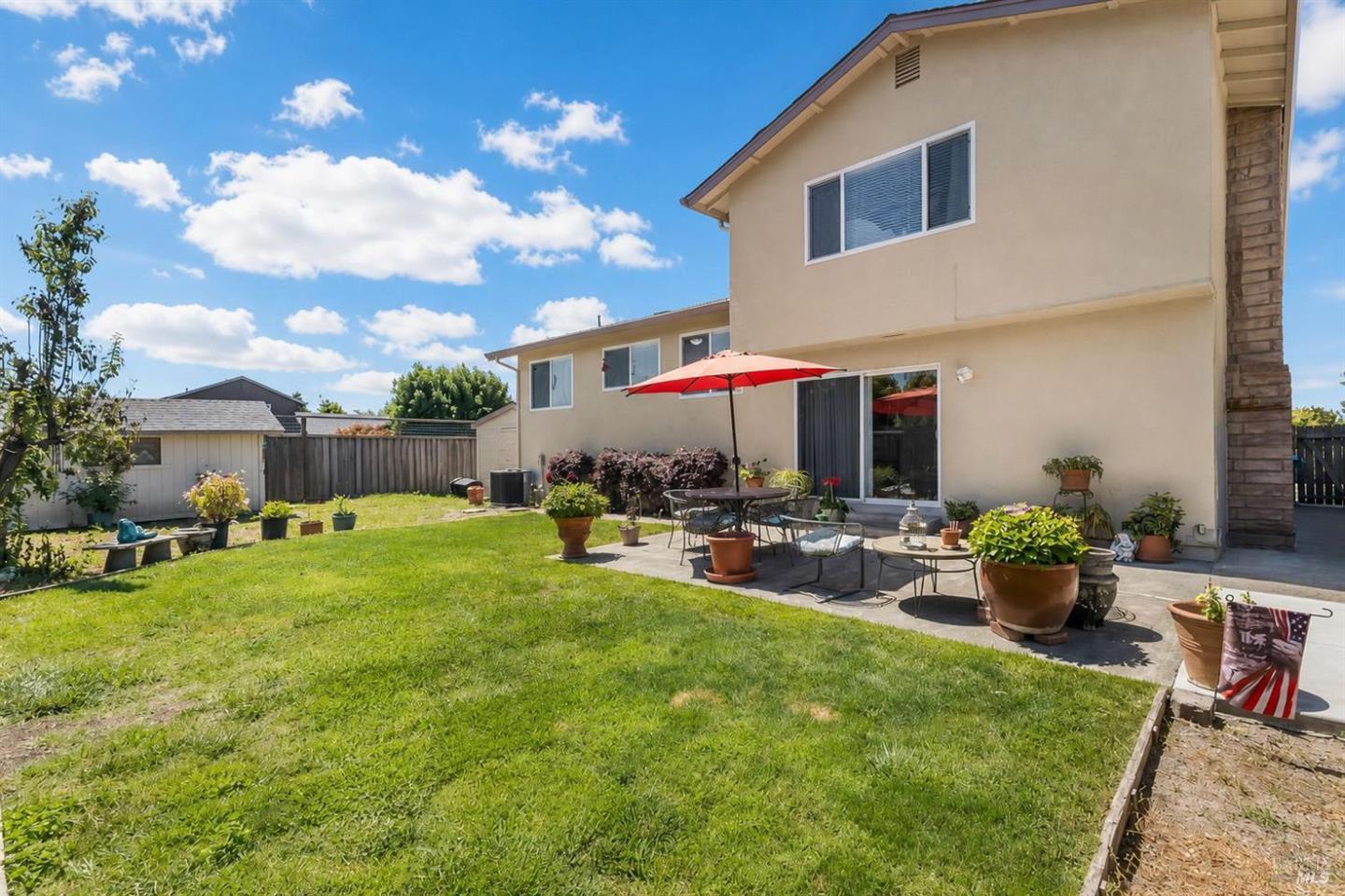 725 Park Lane photo 31