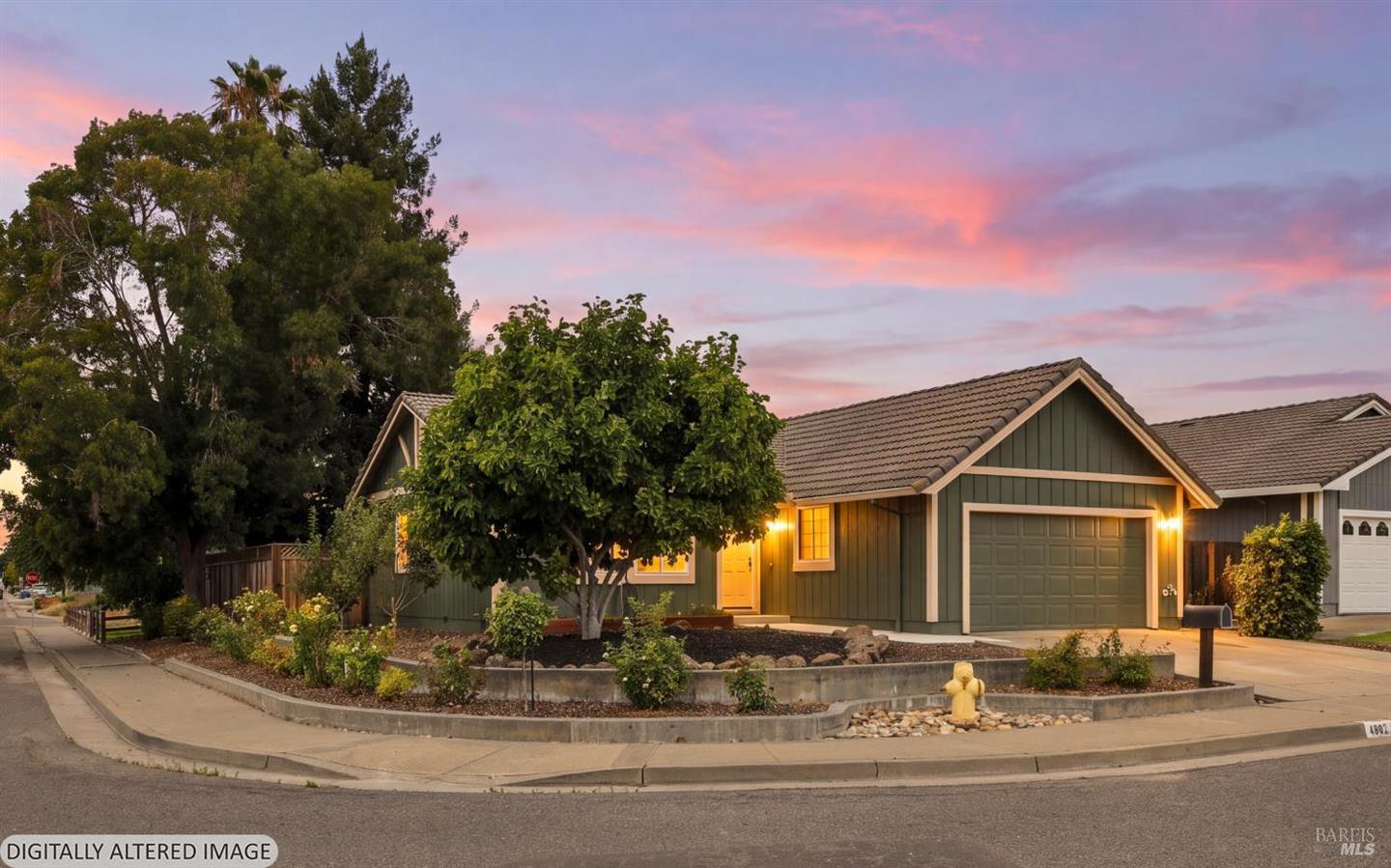 1101 Daniel Drive photo 3