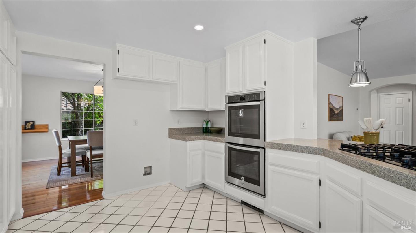 1252 B Street photo 18