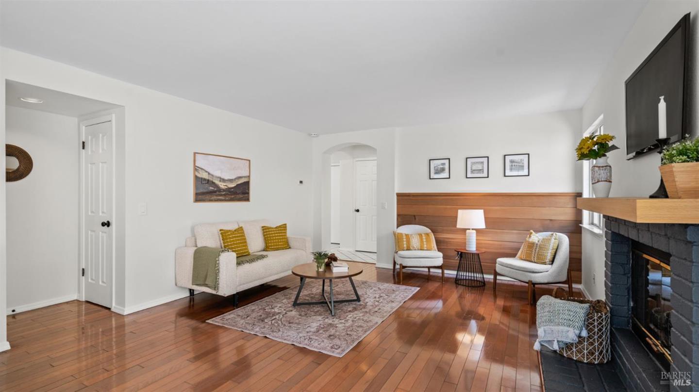 1252 B Street photo 24