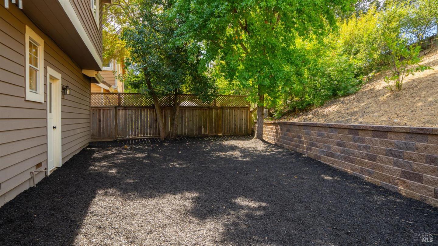1252 B Street photo 43