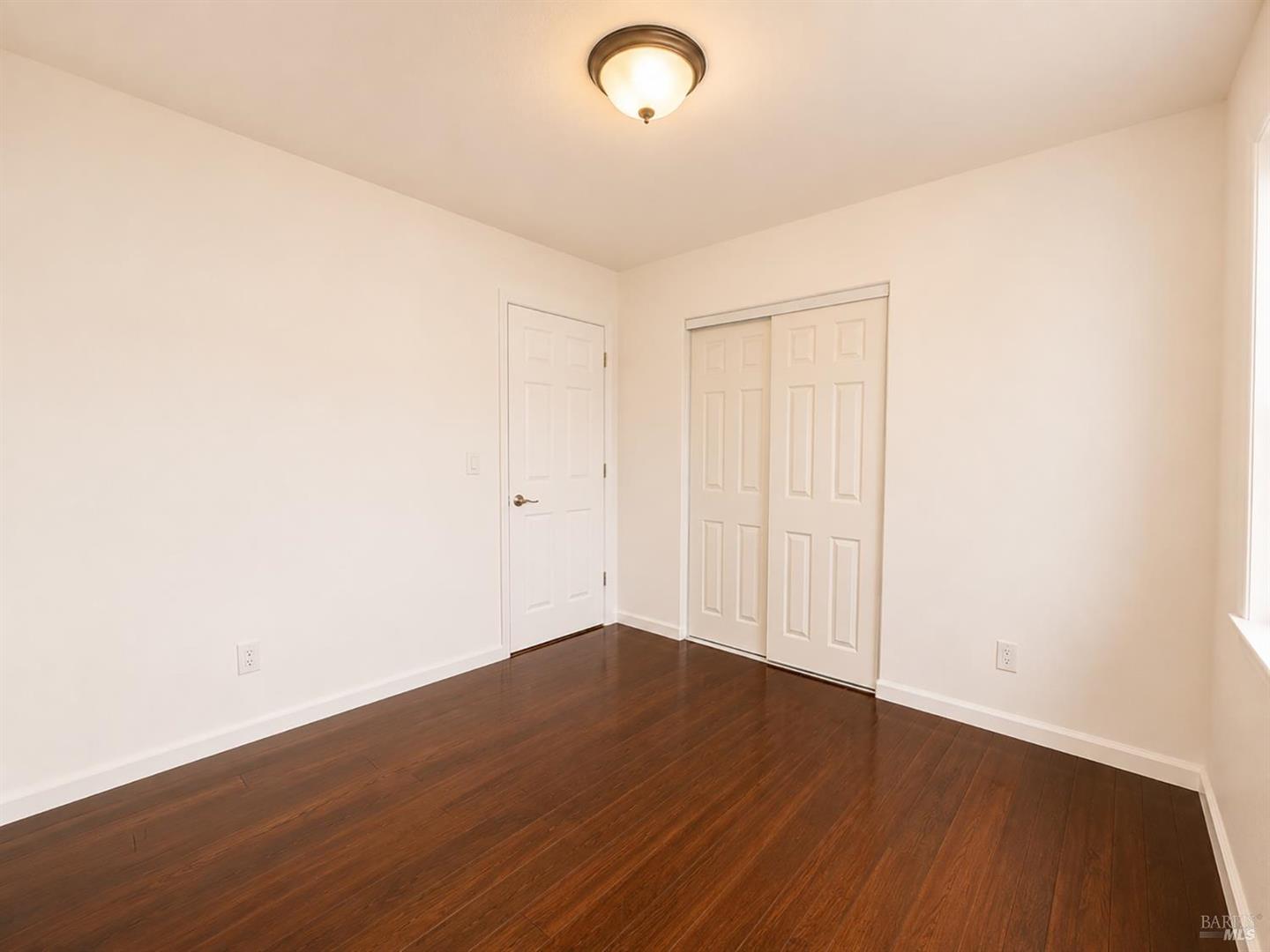 1641 E Madison Street photo 25