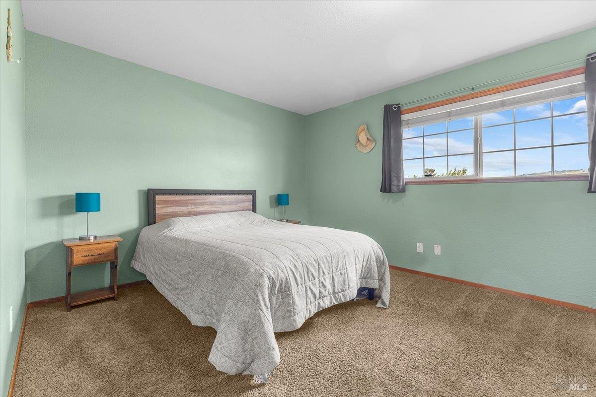 166 Davis Lane photo 21