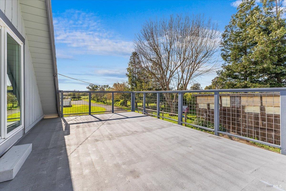 166 Davis Lane photo 32