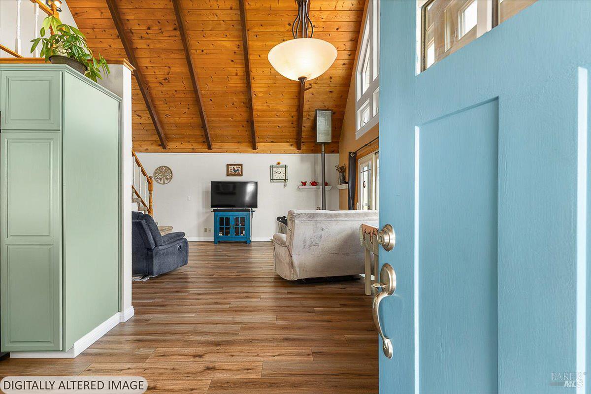 166 Davis Lane photo 5