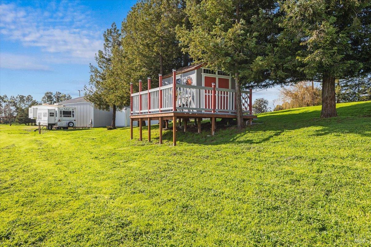 166 Davis Lane photo 47