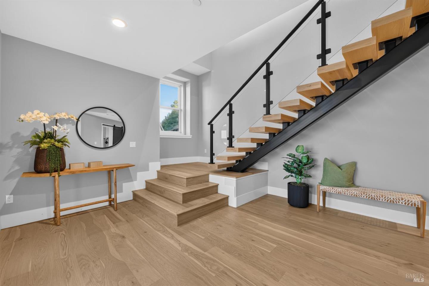 22 Oak Knoll Court photo 2